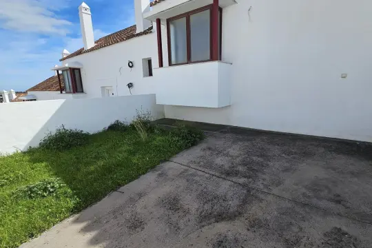 Image 4 thumb
