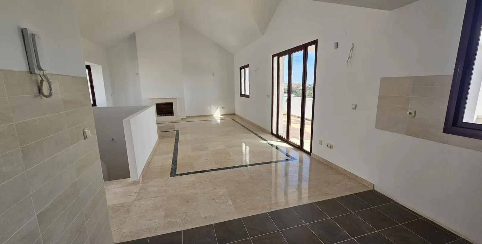 Venta de adosado en Doña Julia 10