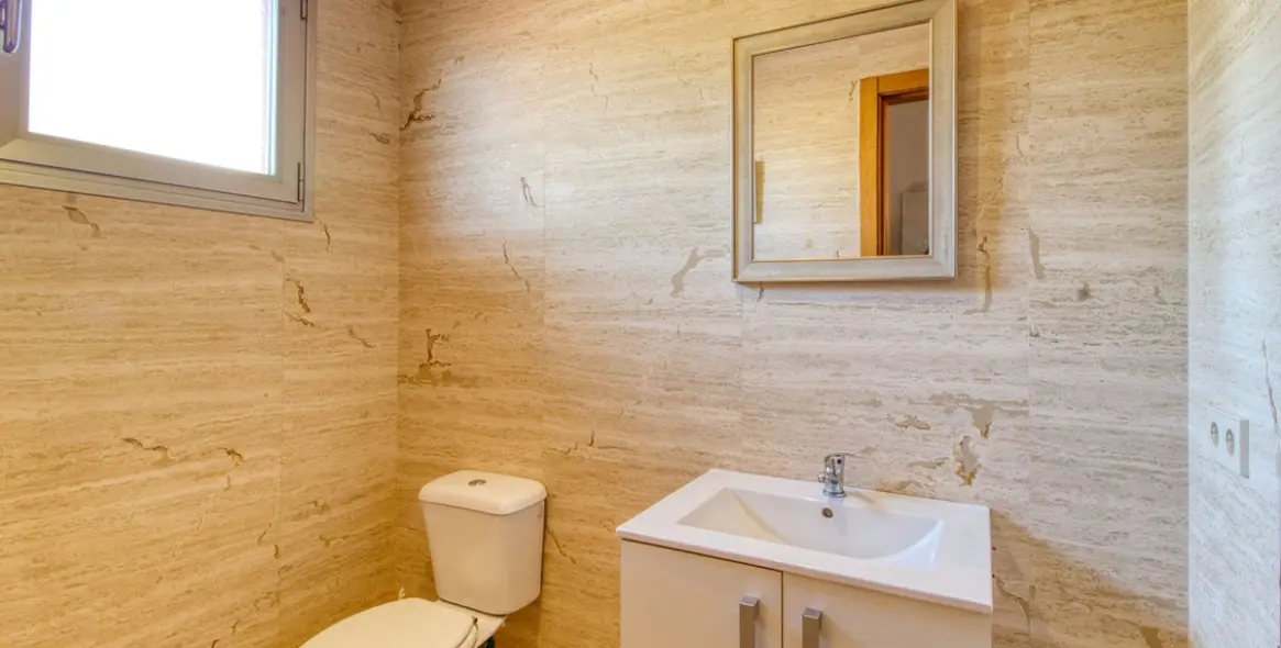 Sale of townhouse in Manilva 13