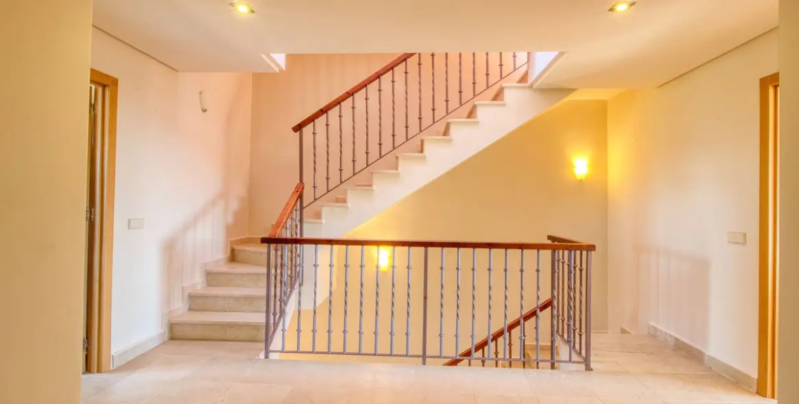 Sale of townhouse in Manilva 14