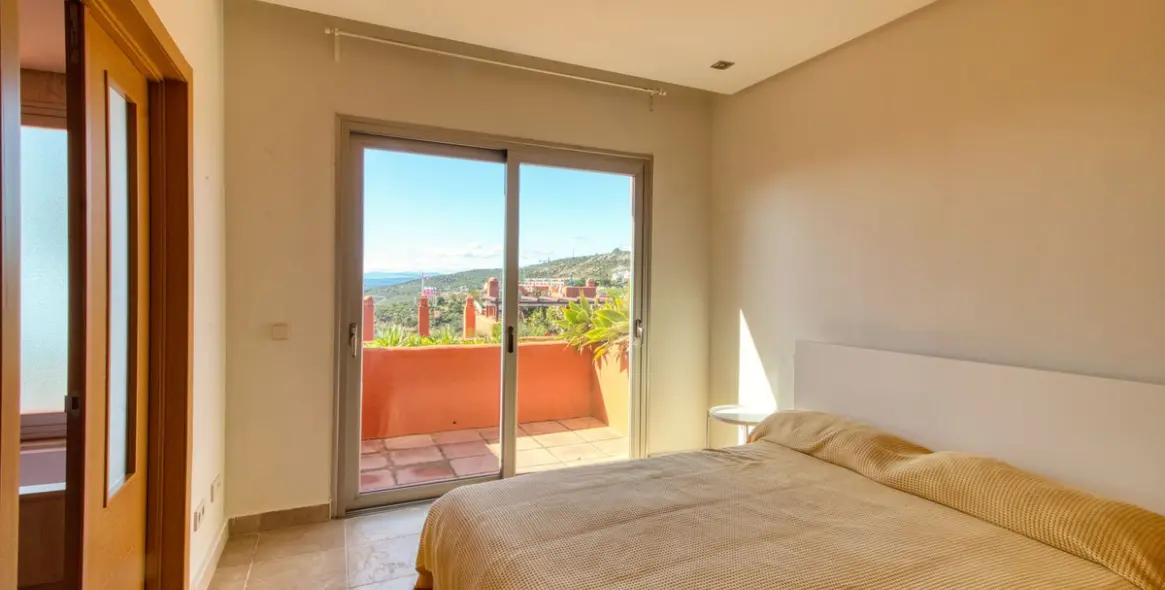 Sale of townhouse in Manilva 16