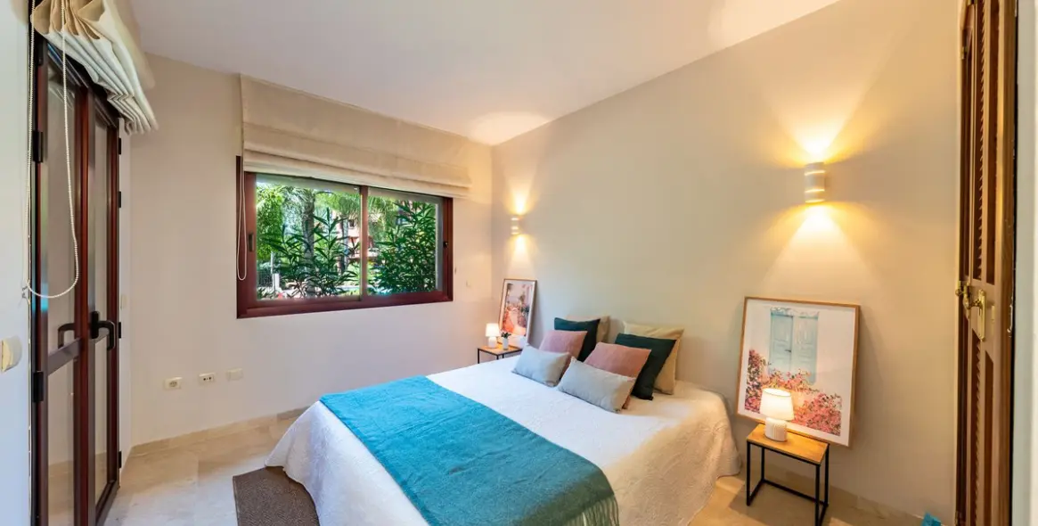 Venta de apartamento en planta baja en Marbella 6