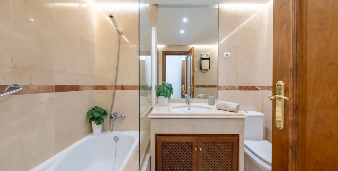 Venta de apartamento en planta baja en Marbella 10