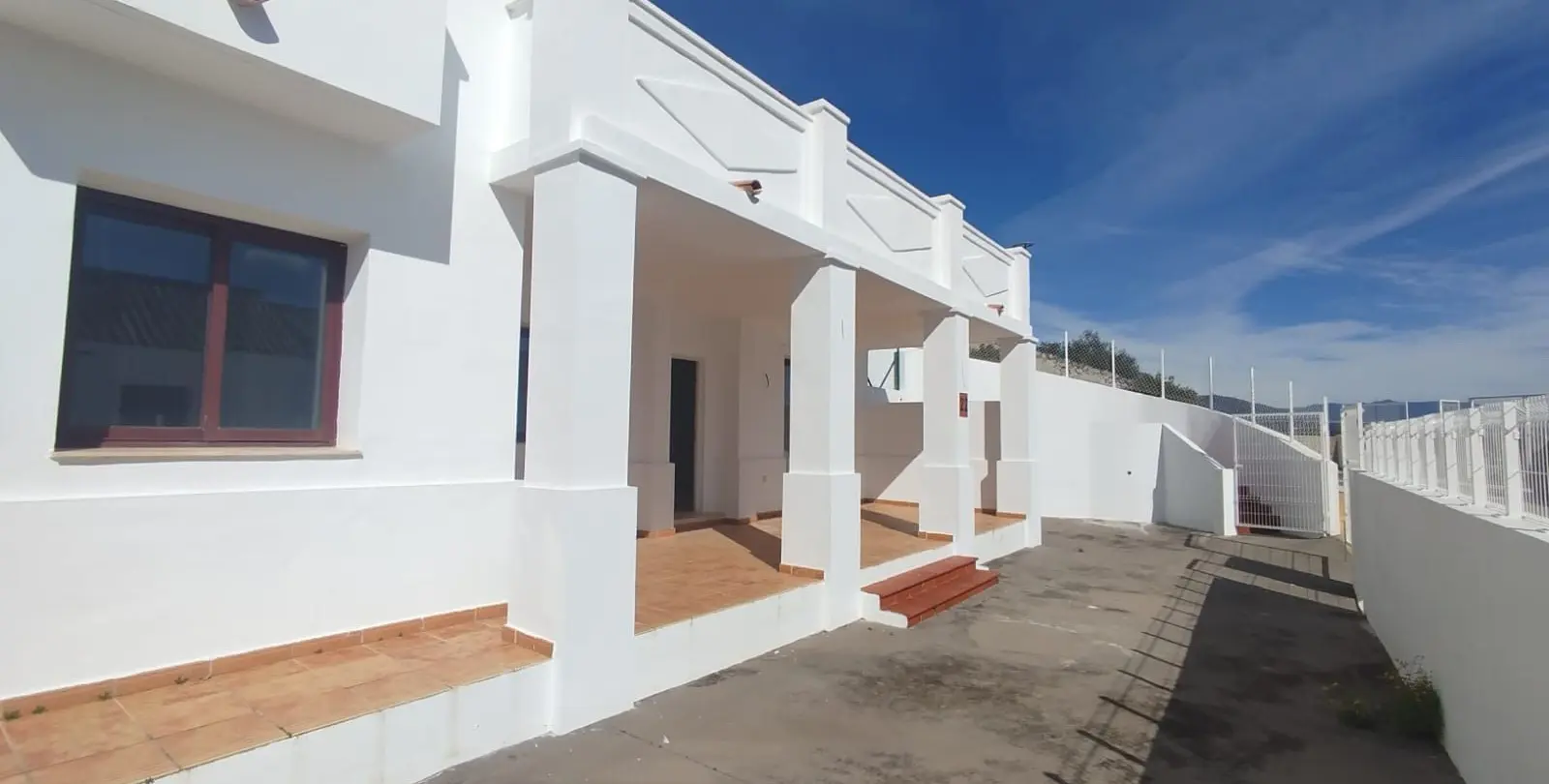 Venta de adosado en Doña Julia 3