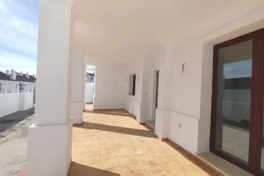 Image 7 thumb