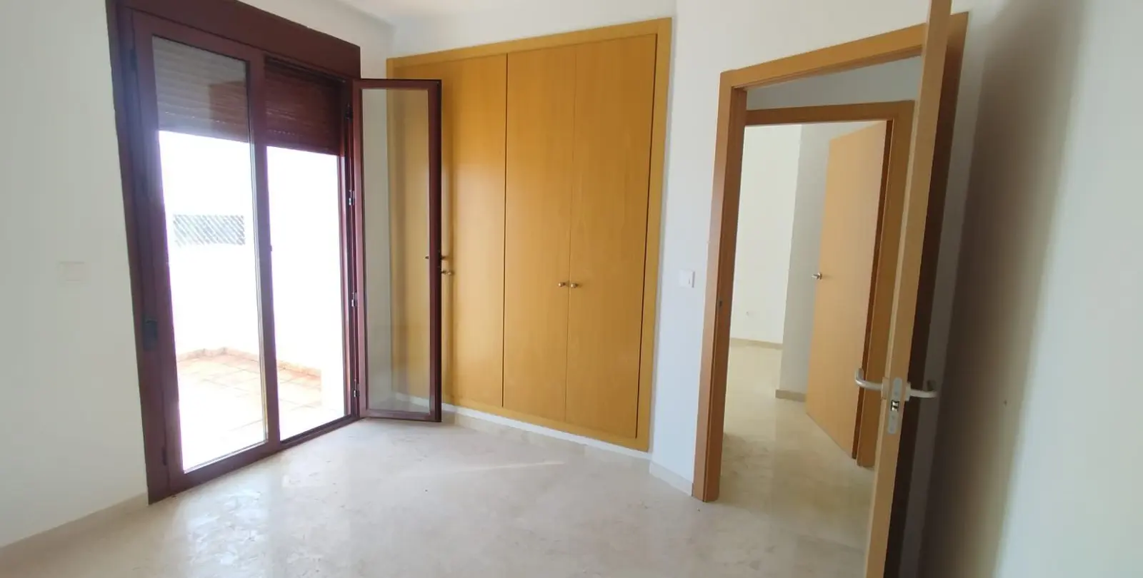 Venta de adosado en Doña Julia 18