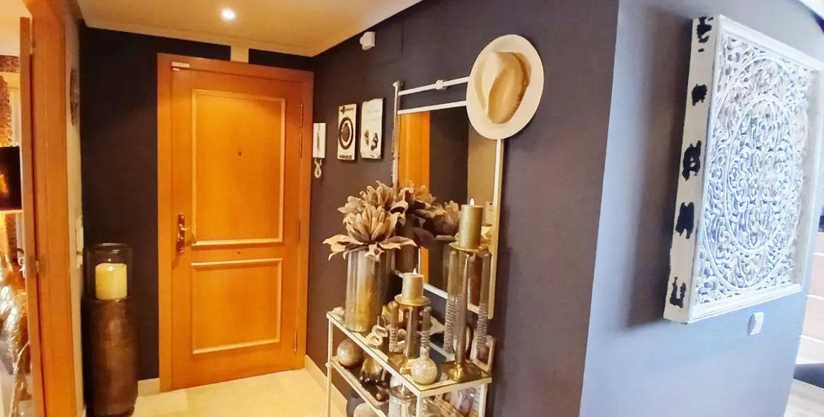 Sale of penthouse duplex in Torrequebrada 24
