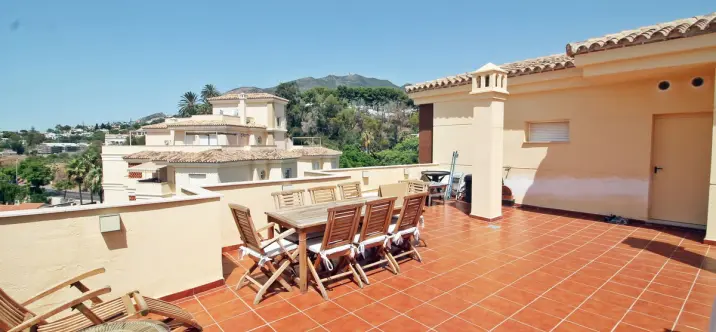 Sale of penthouse in Benalmadena 0