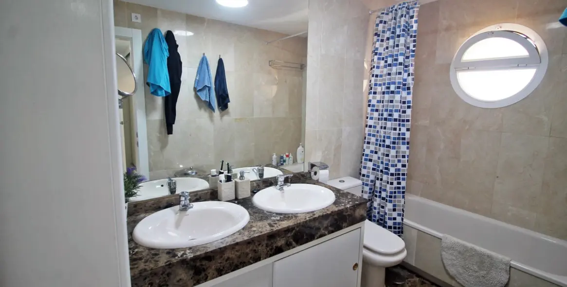 Sale of penthouse in Benalmadena 20