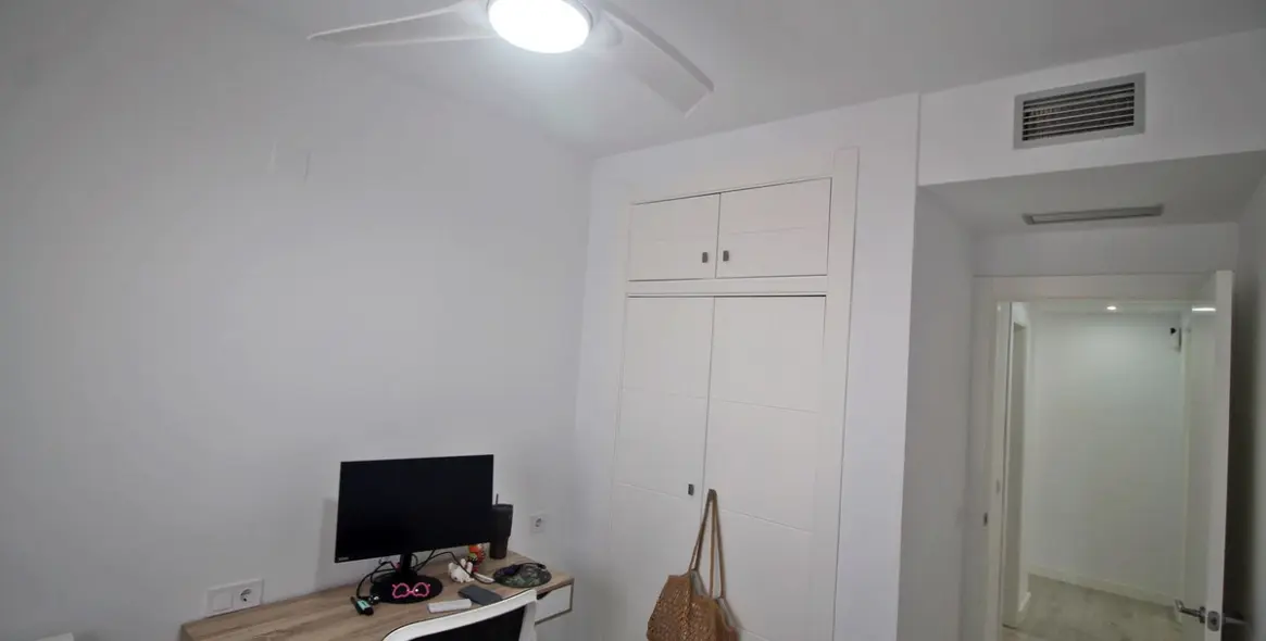 Sale of penthouse in Benalmadena 24