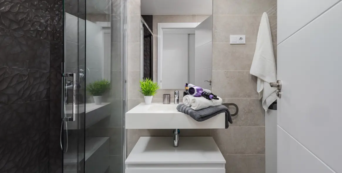 Sale of middle floor apartment in Estepona 7