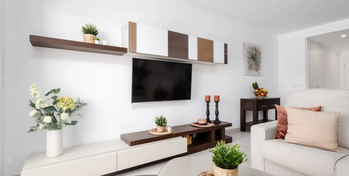 Sale of middle floor apartment in Estepona 11