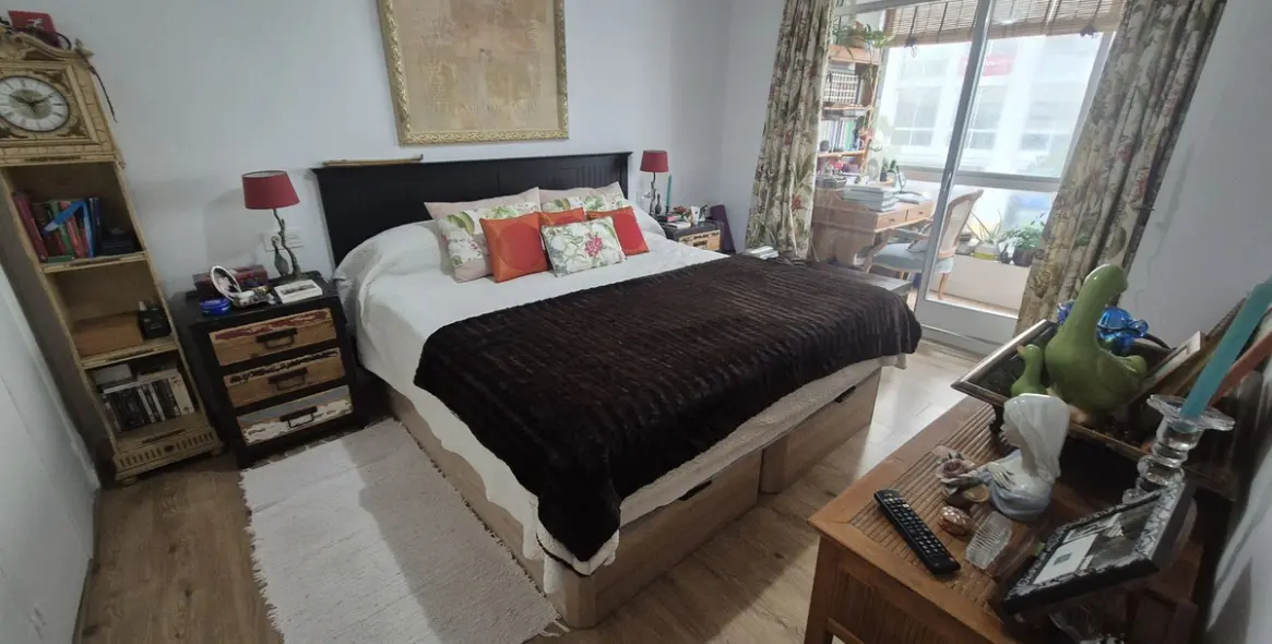 Sale of middle floor apartment in Marbella 2