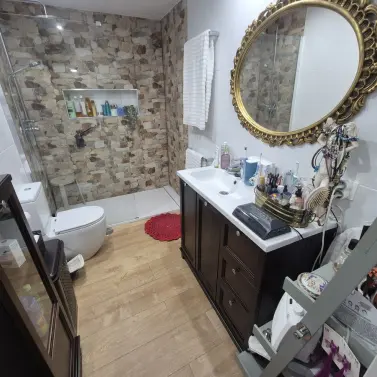 Sale of middle floor apartment in Marbella