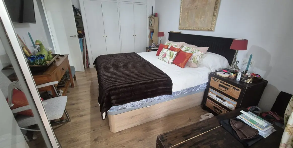 Sale of middle floor apartment in Marbella 16