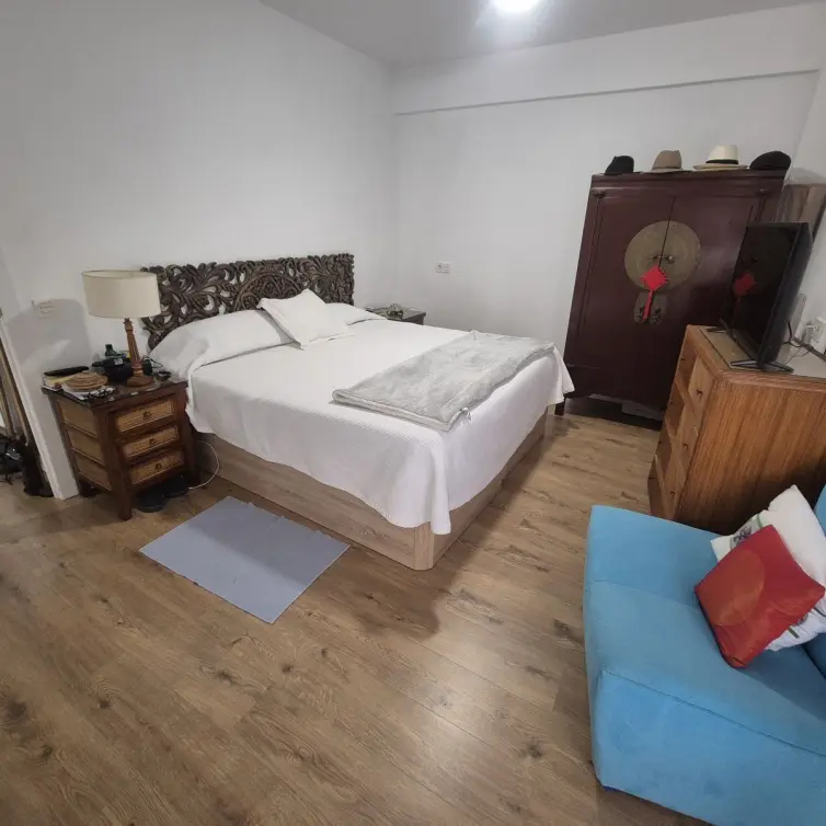 Sale of middle floor apartment in Marbella