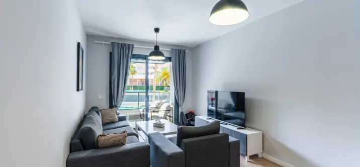 Продажа апартаментов на среднем этаже в Las Lagunas 4