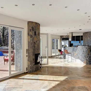 Sale of detached villa in Arenas