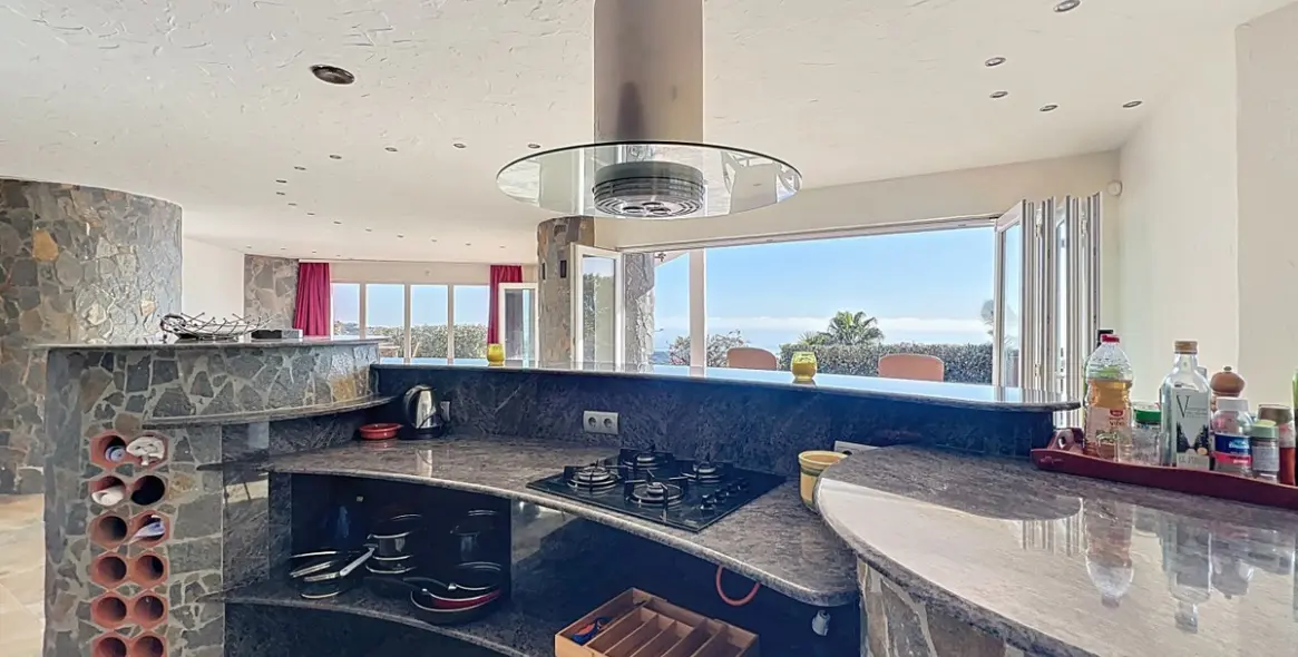 Venta de villa independiente en Arenas 9