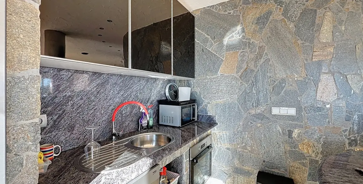 Venta de villa independiente en Arenas 10