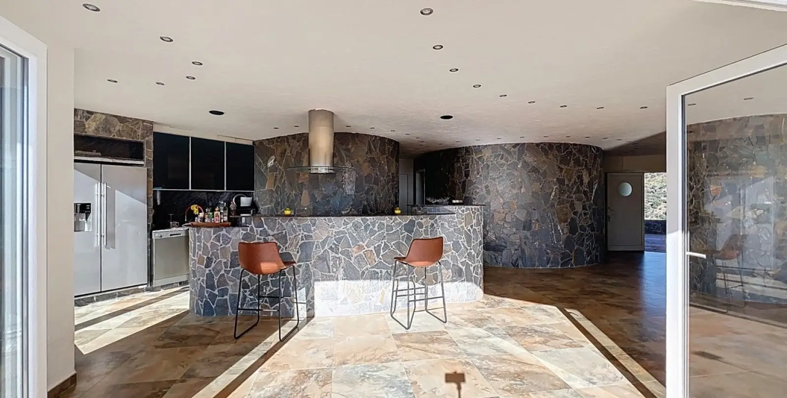 Продажа  отдельно стоящей виллы в Algarrobo 12