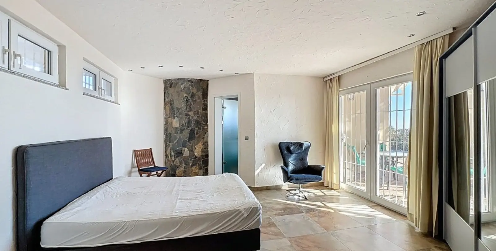Продажа  отдельно стоящей виллы в Algarrobo 23