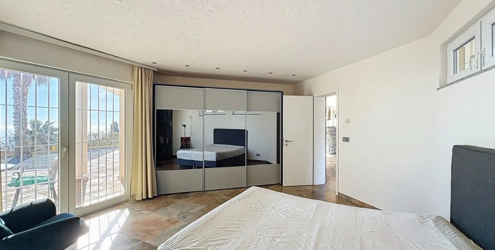 Продажа  отдельно стоящей виллы в Algarrobo 30