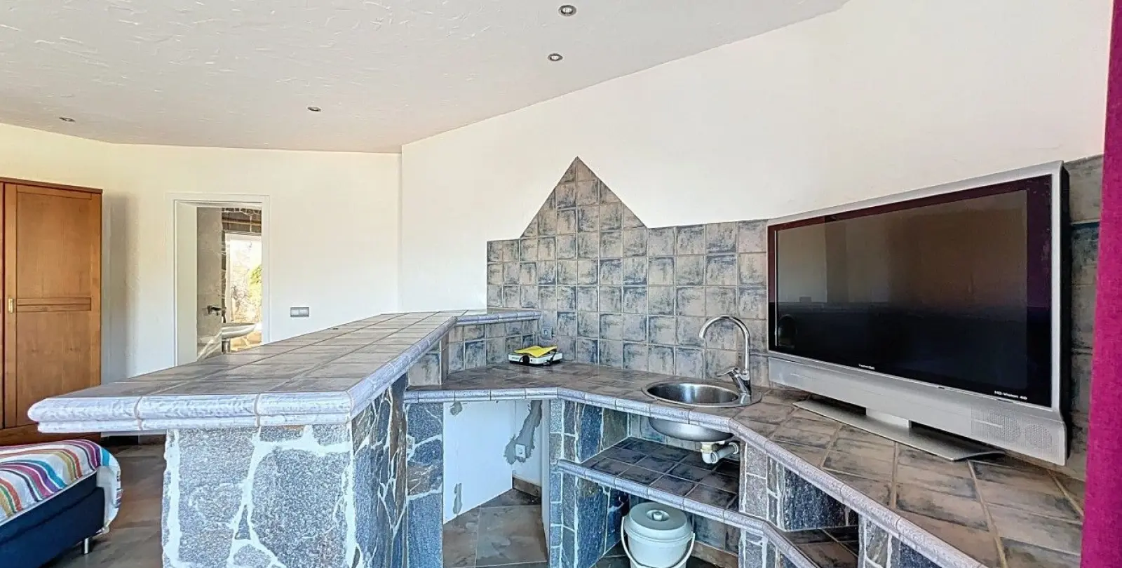 Продажа  отдельно стоящей виллы в Algarrobo 41