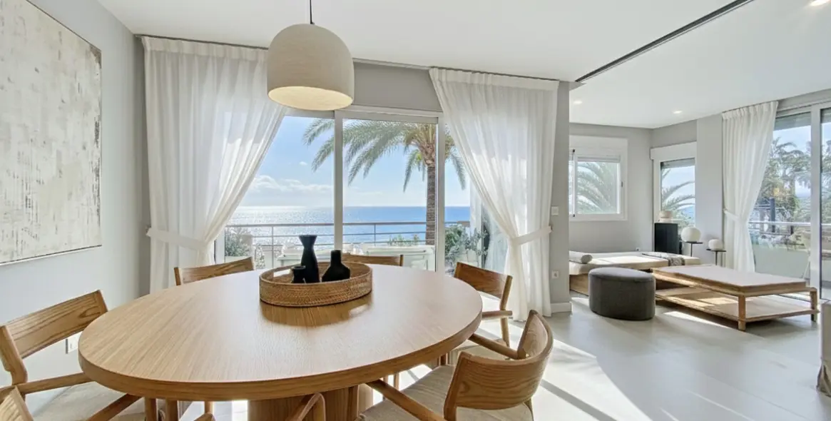 Sale of middle floor apartment in Estepona 9