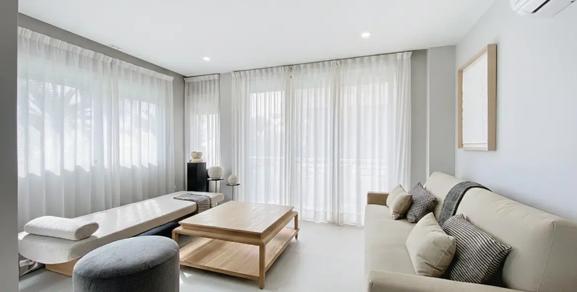 Sale of middle floor apartment in Estepona 17