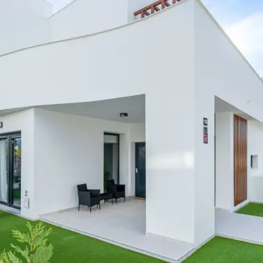 Sale of townhouse in Estepona
