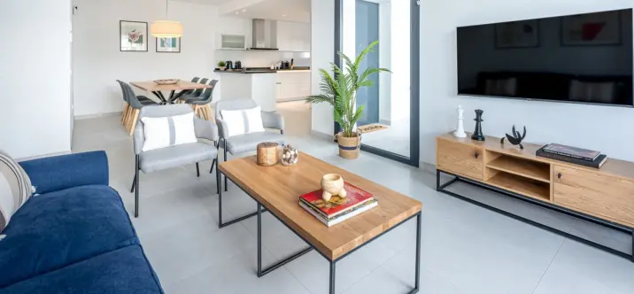 Sale of townhouse in Estepona 3