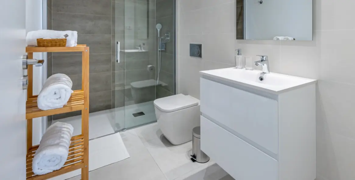 Sale of townhouse in Estepona 12