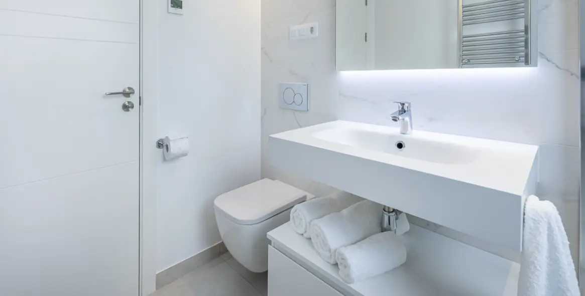 Sale of townhouse in Estepona 17