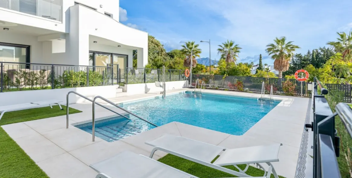 Продажа таунхауса в Estepona 29