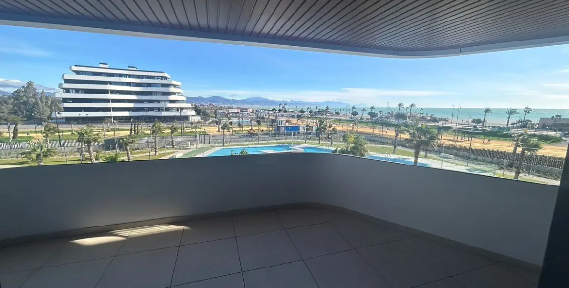 Sale of middle floor apartment in Los Alamos 5
