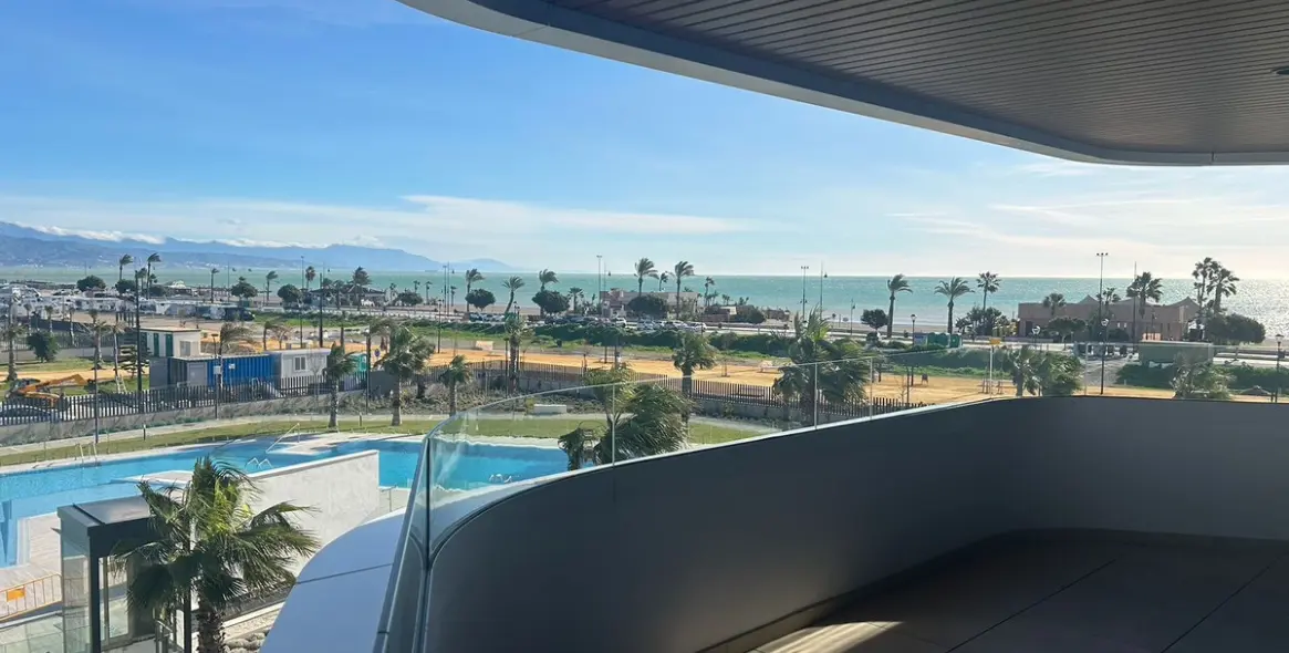 Sale of middle floor apartment in Los Alamos 7