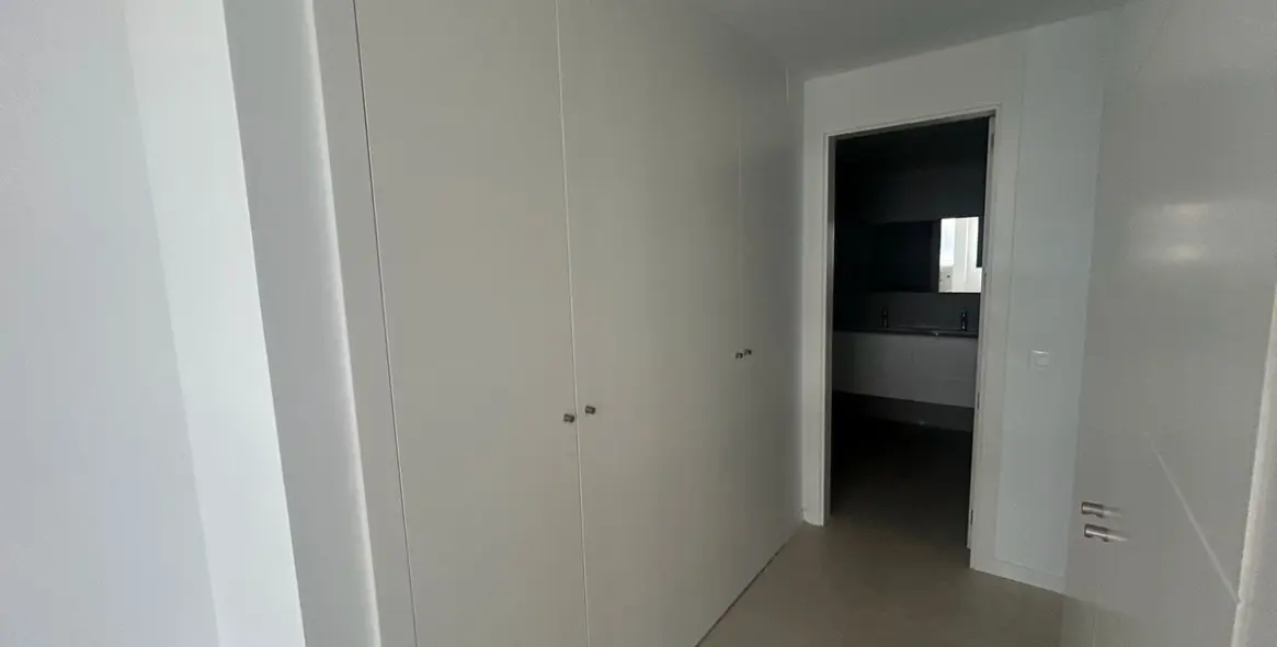 Sale of middle floor apartment in Los Alamos 15
