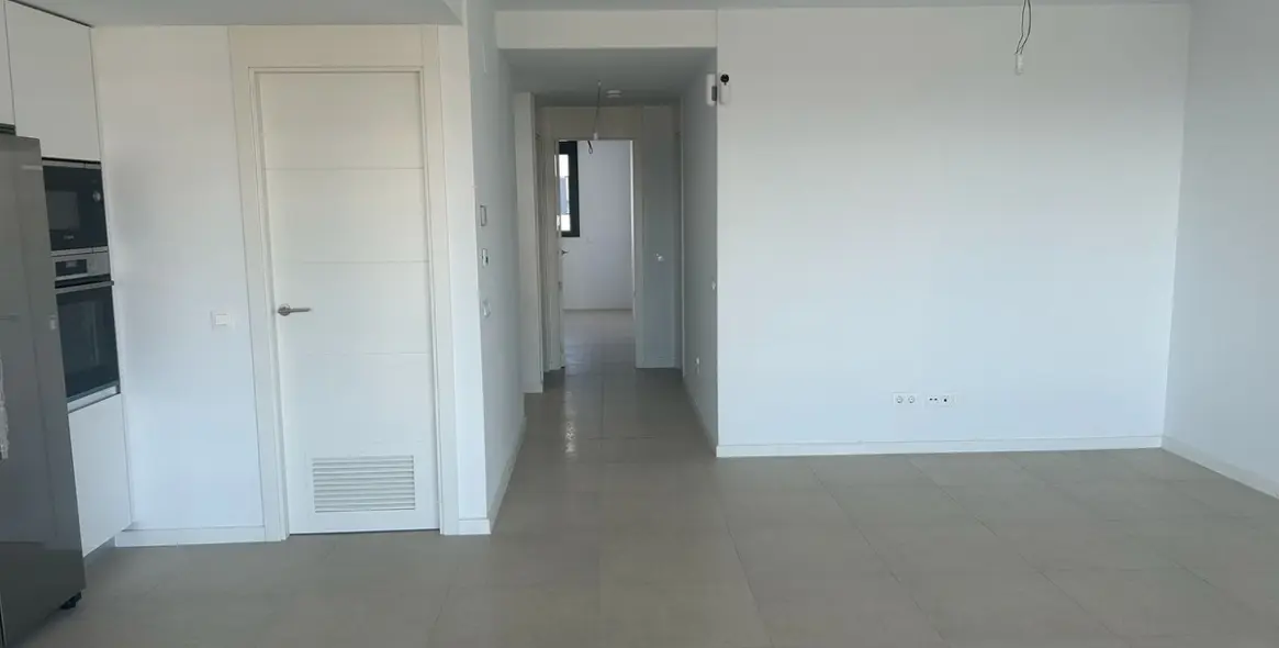 Sale of middle floor apartment in Los Alamos 19