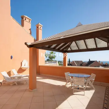 Продажа двухуровневого пентхауса в Nueva Andalucía