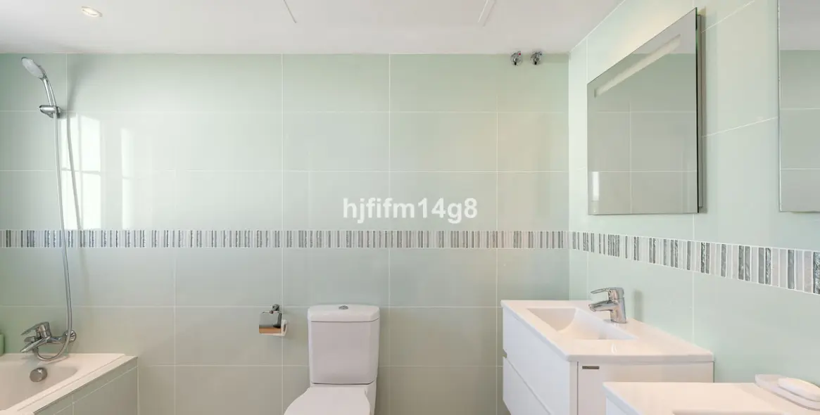 Продажа двухуровневого пентхауса в Nueva Andalucía 15