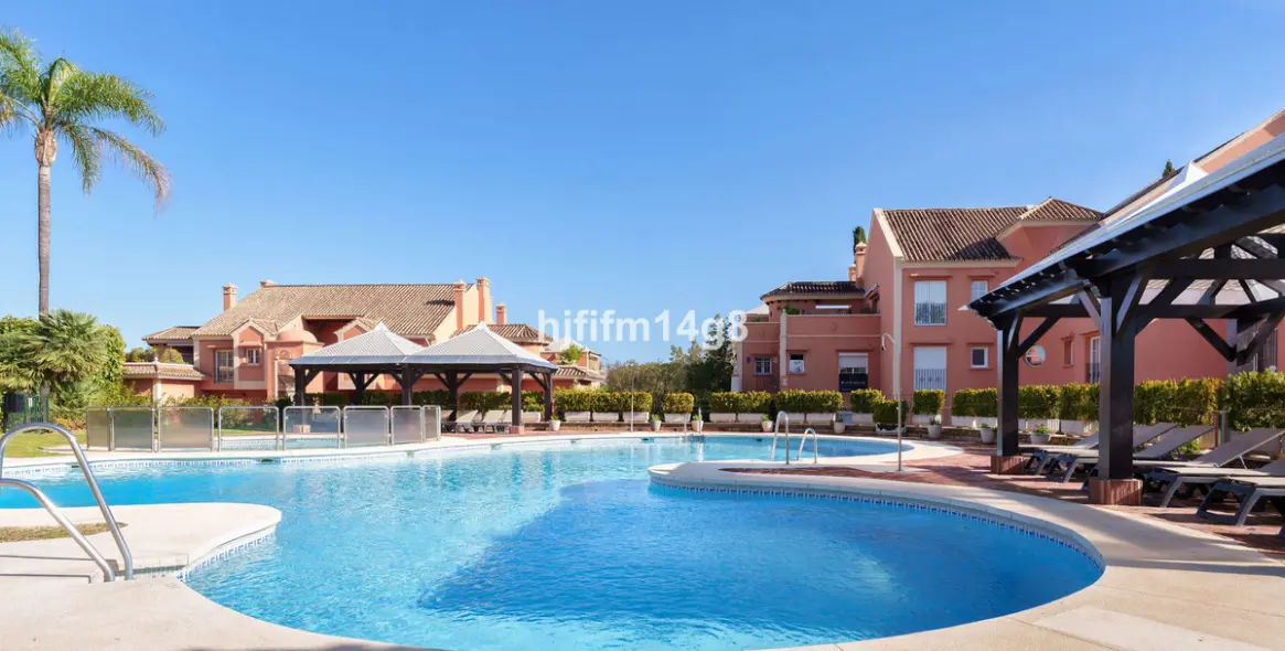 Продажа двухуровневого пентхауса в Nueva Andalucía 20