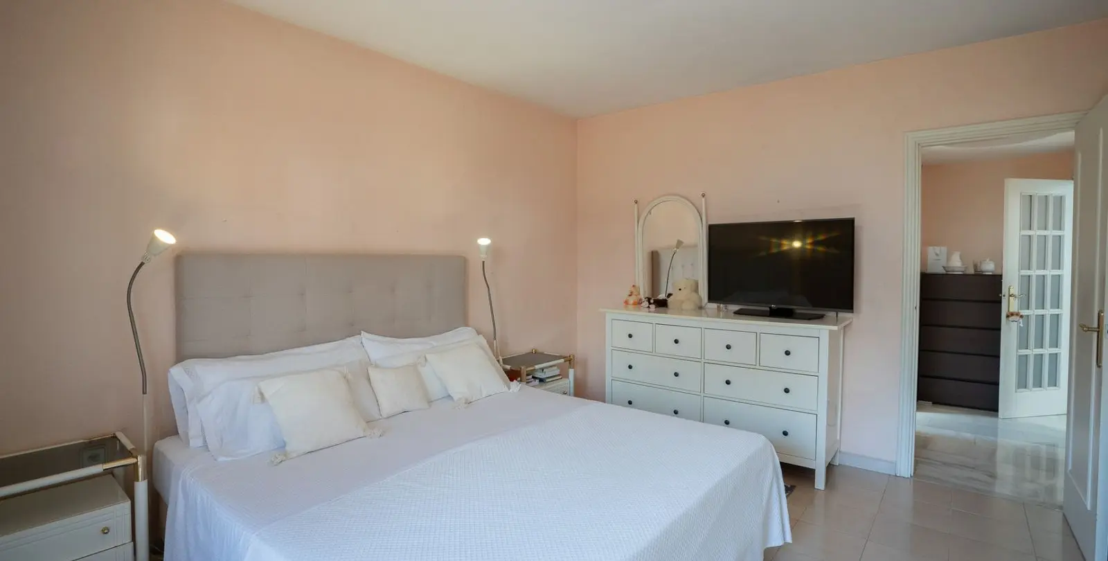 Venta de villa independiente en Marbella 8
