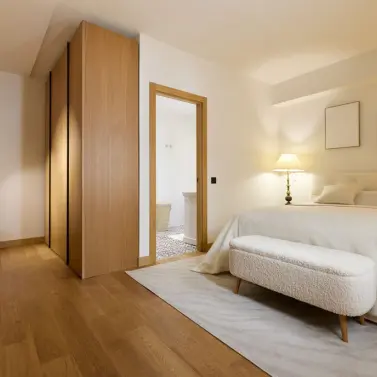 Venta de apartamento en planta media en Puerto Banús