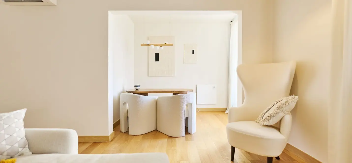 Sale of middle floor apartment in Puerto Banús 4