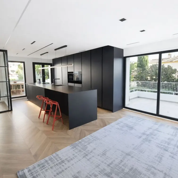 Sale of duplex in Marbella