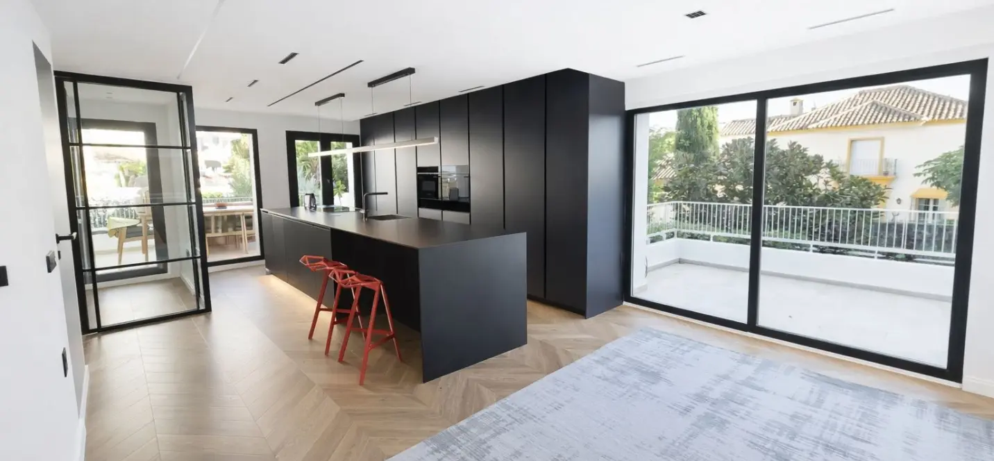 Sale of duplex in Marbella 1