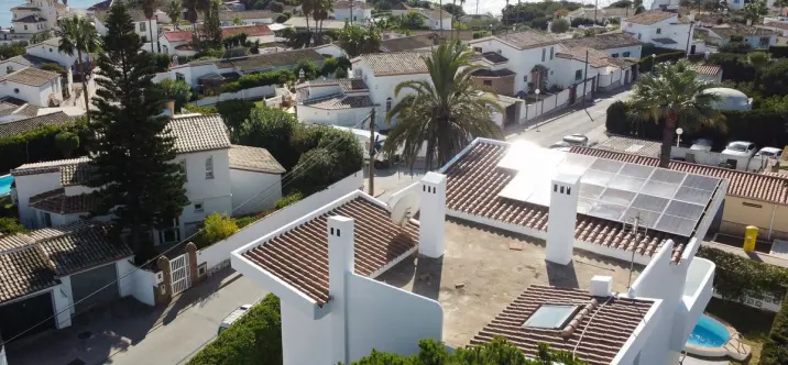 Sale of detached villa in El Faro 1