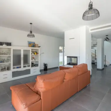 Sale of detached villa in El Faro