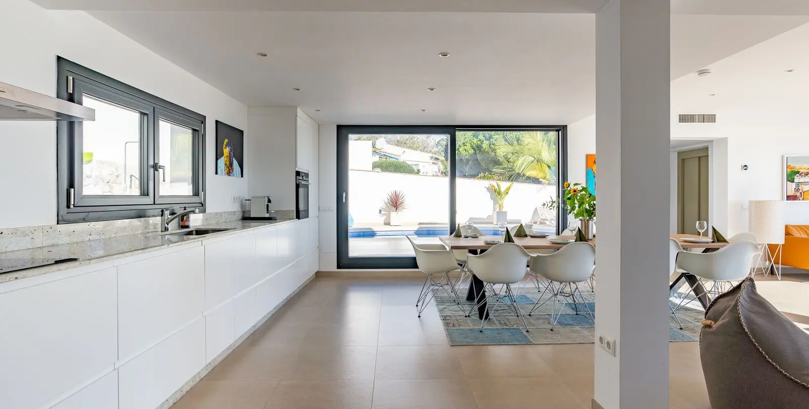 Продажа  отдельно стоящей виллы в La Cala de Mijas 24